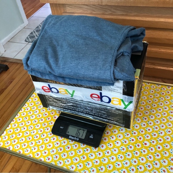 Torrid Classic Fit Ice Blue Ruffled Tee Long Sleeve TShirt Womens Size 00 - Picture 8 of 8